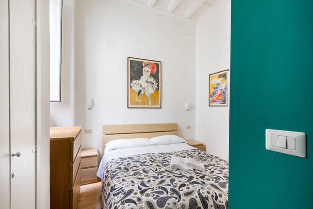 Casa Vacanze Colosseum By Alice โรม ภายนอก รูปภาพ