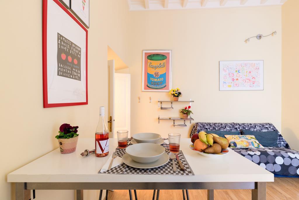 Casa Vacanze Colosseum By Alice โรม ภายนอก รูปภาพ